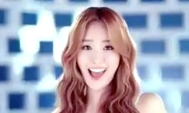 Secret, “Love is Move (Japanese version)”