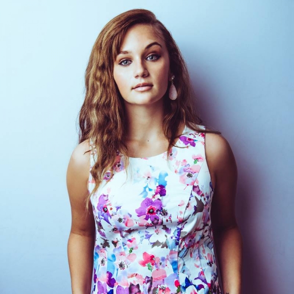 Hollyn featuring TRU, “Alone”