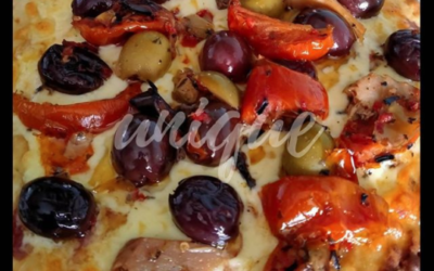 Delicious Vegetarian Antipasto Pizza (for 2)